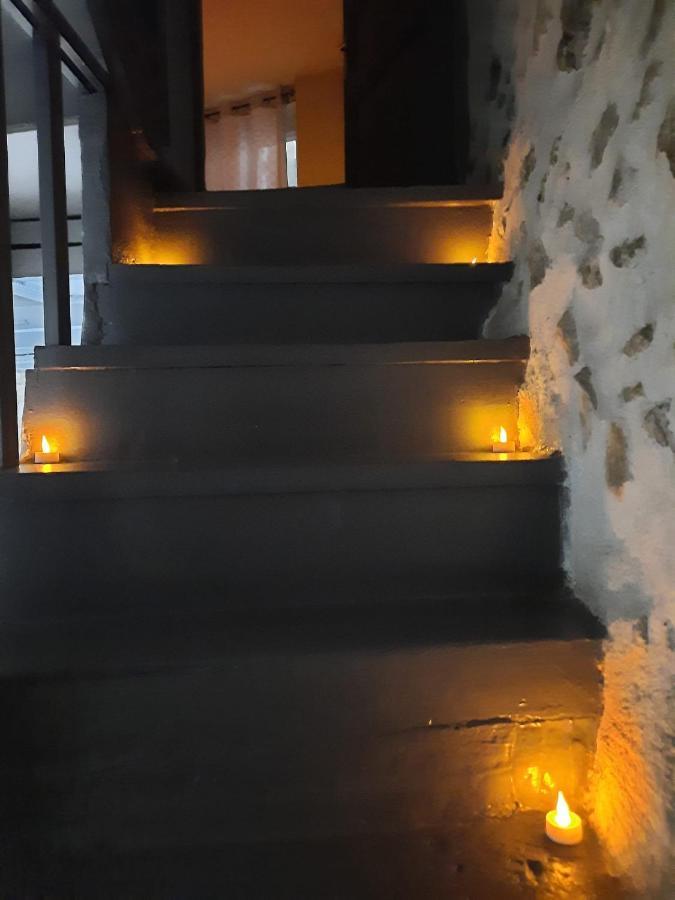 Maison Avec Jacuzzi Saint-Mitre-les-Remparts Kültér fotó